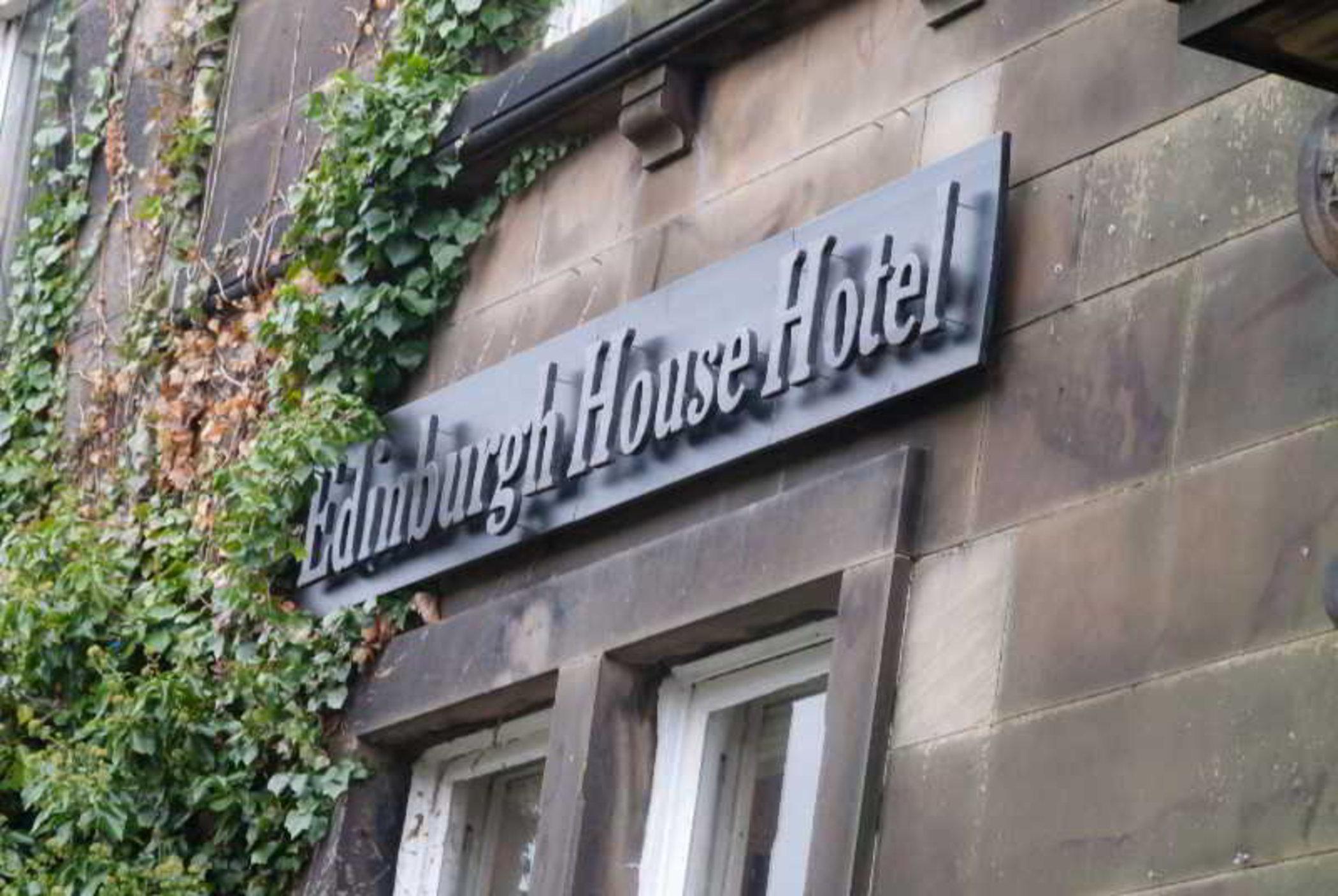 Edinburgh House Hotel Bagian luar foto